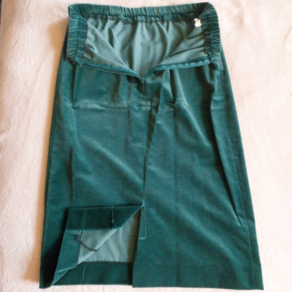 Vintage Green Velvet 80s Peplum Power Suit - Picture 11 of 16